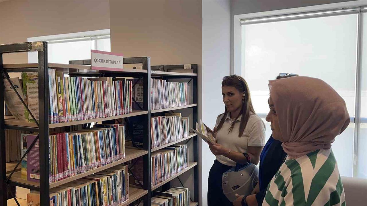 Osmaniye'de Türkiye'nin İlk Devlet Hastanesi Kütüphanesi Açıldı