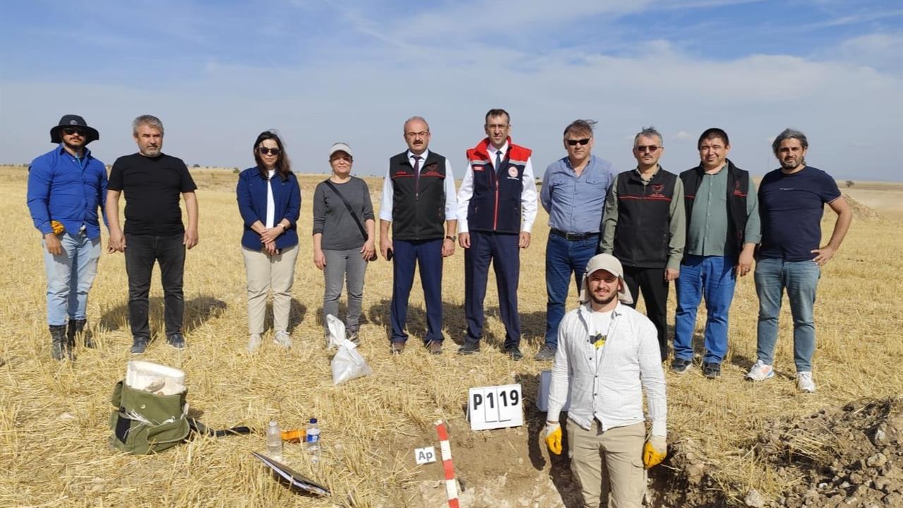 Uşak’ta Tarımsal Büyüme Projesi İçin Arazi Çalışmaları Yapıldı