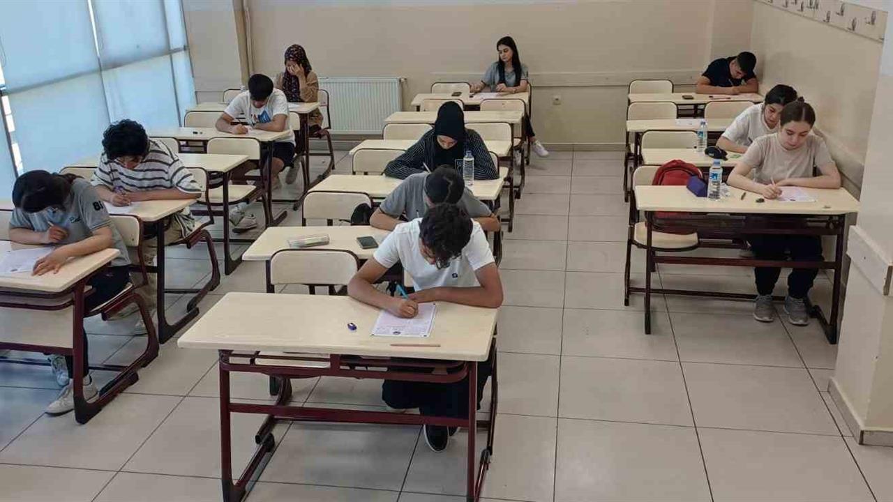 Şahinbey Belediyesi'nden Ücretsiz Üniversite Hazırlık Kursları