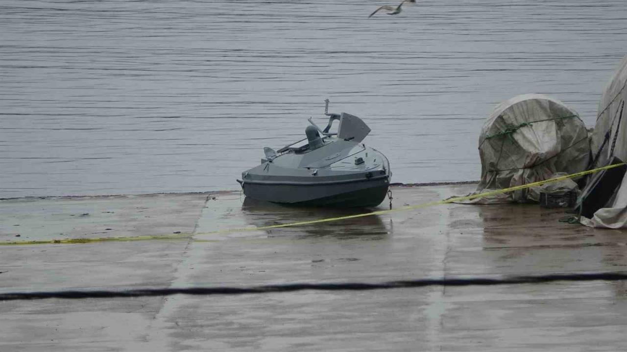 Çarşıbaşı'nda Menşei Belirsiz İnsansız Deniz Aracı Bulundu