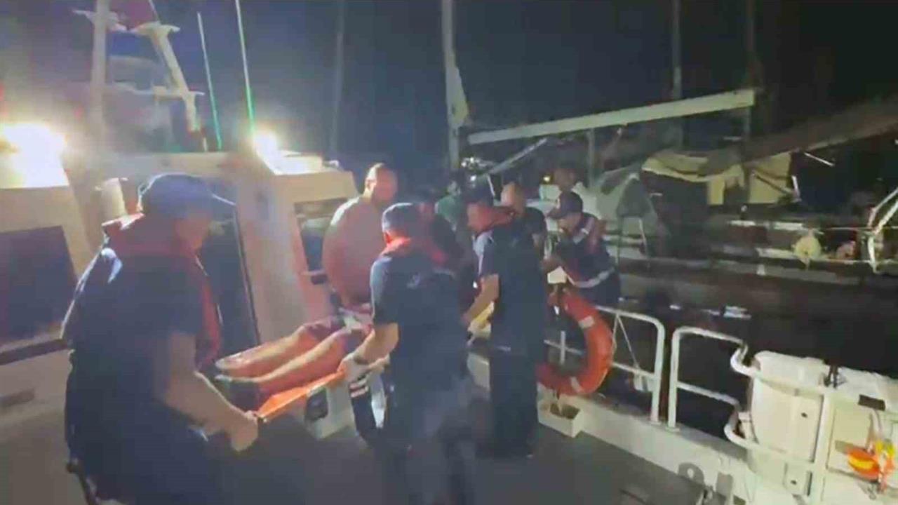 Muğla'da Sahil Güvenlikten Tıbbi Tahliye Hizmeti