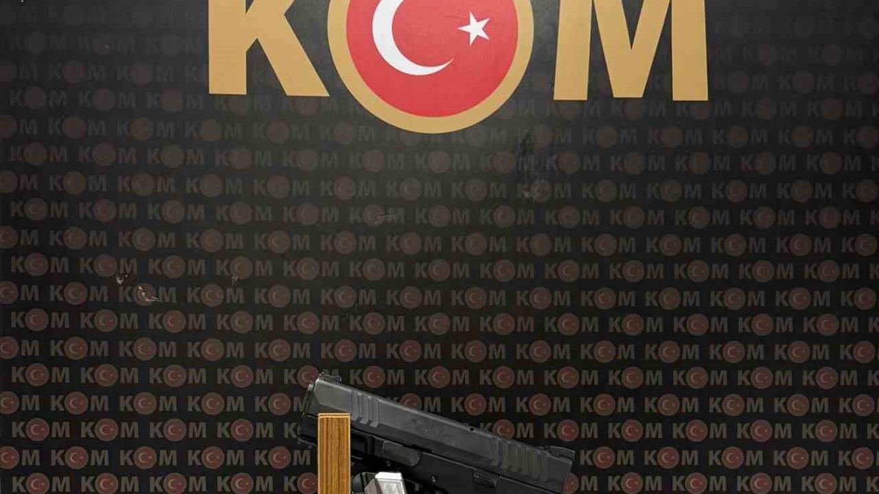 Niğde'de Ruhsatsız Silah Operasyonu: İki Kişi Tutuklandı