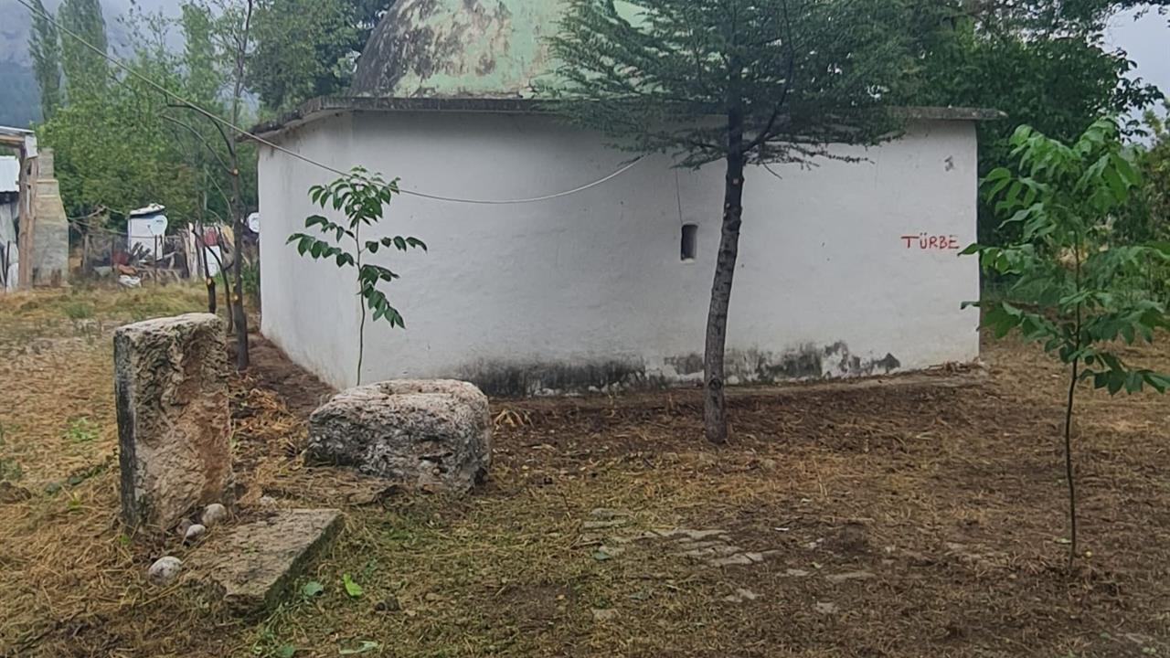 Teslim Abdal Sultan Türbesi Temizlendi: Tepkiler Sonrası Harekete Geçildi