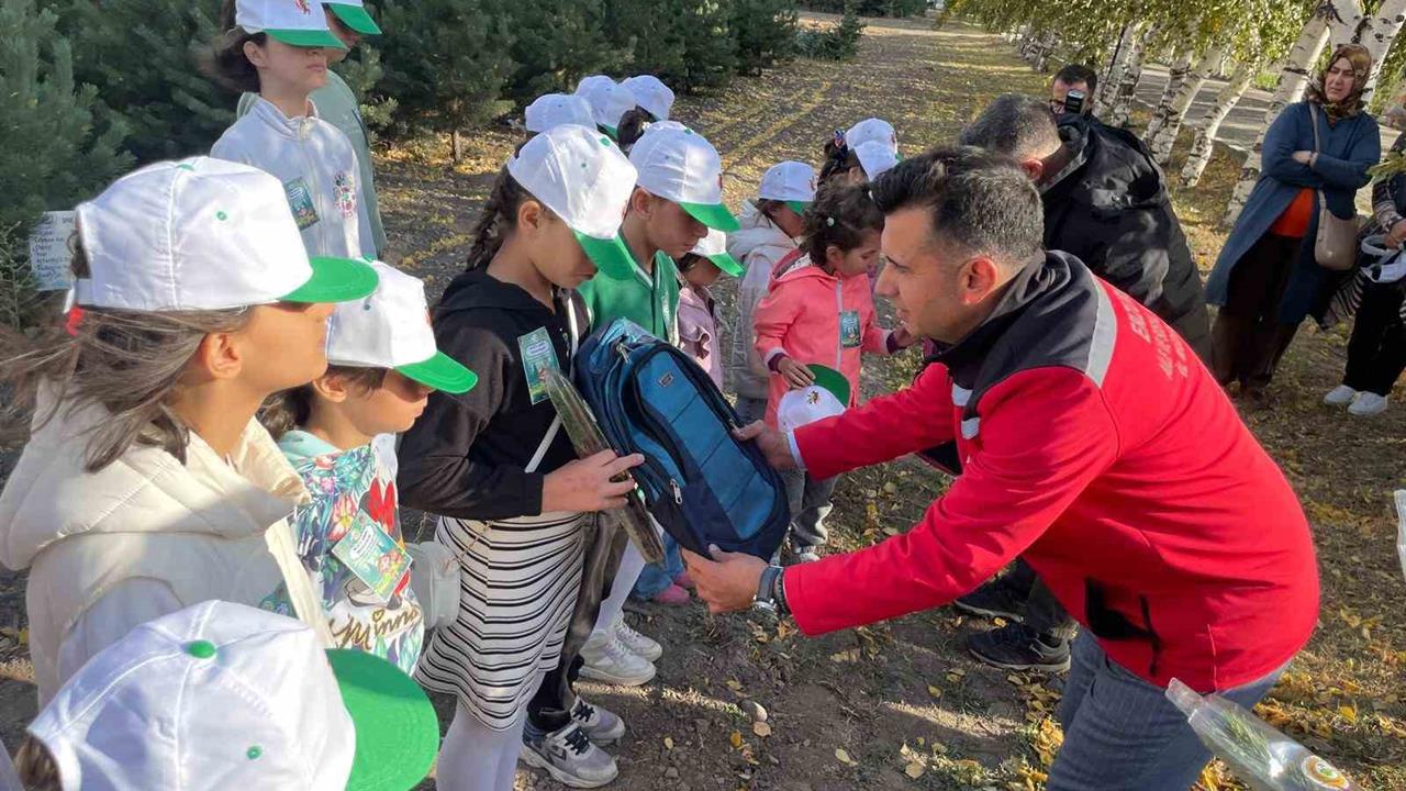 Minik Orman Muhafızları Doğayla Buluştu: 50 Çocuk Etkinlikte Bir Araya Geldi