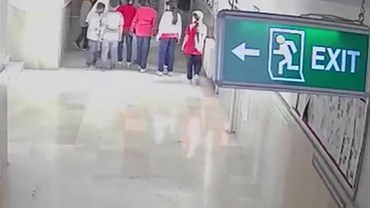 Sivas'ta Öğrenciyi Heimlich Manevrasıyla Kurtardı