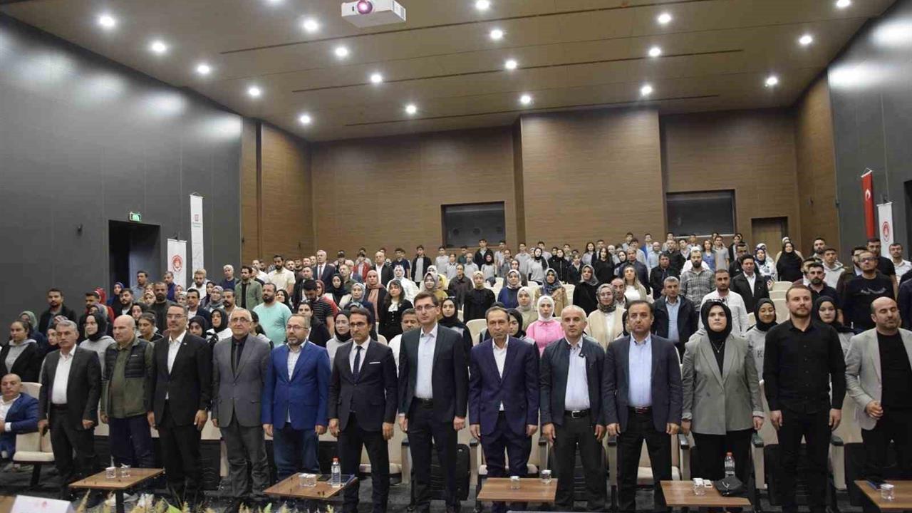 Muş'ta Aile Değerleri Semineri Gerçekleşti