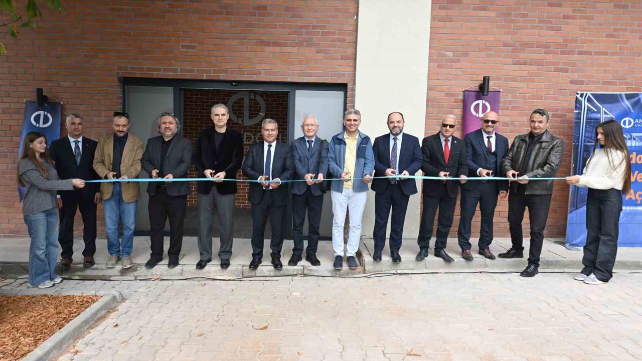 Eskişehir'de Anadolu Veri Merkezi Açıldı
