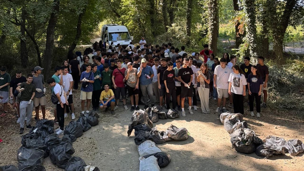 Köyceğiz'de Fen Lisesi'nden Çevre Temizliği Etkinliği