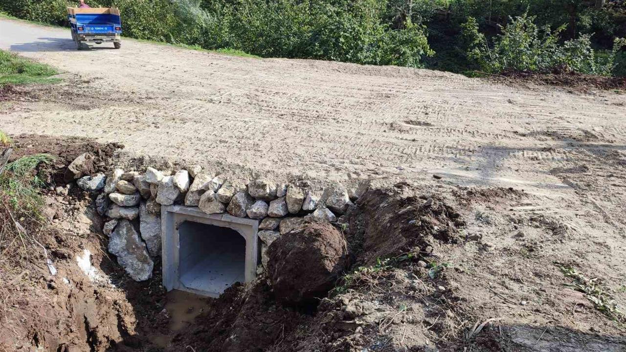 Düzce'de Taşkın Riskine Karşı Kutu Menfez Çalışmaları Tamamlandı