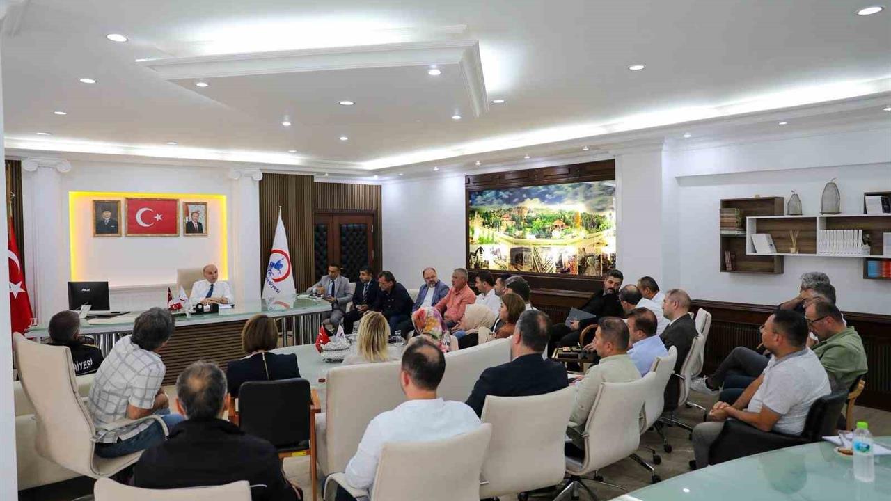 Düzce'de Gelecek İçin Toplantı: Projeler Ele Alındı