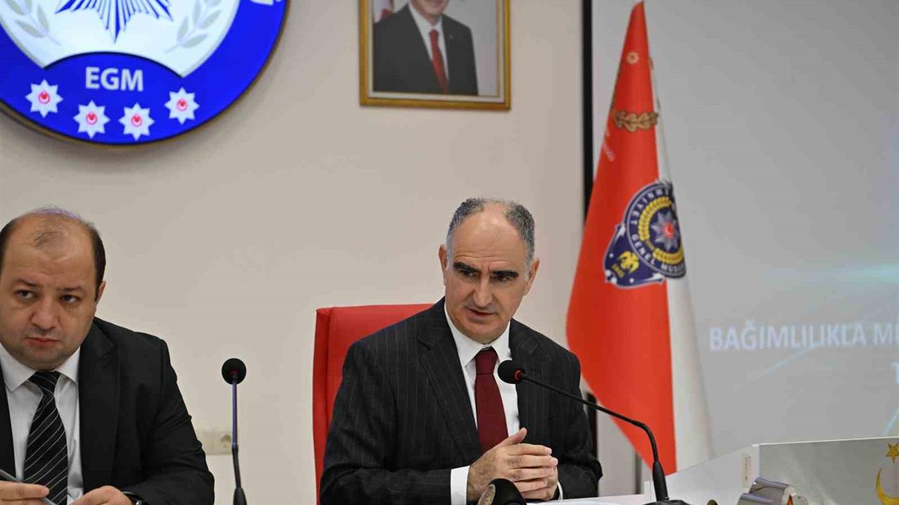 Manisa'da Bağımlılıkla Mücadele Toplantısı Yapıldı