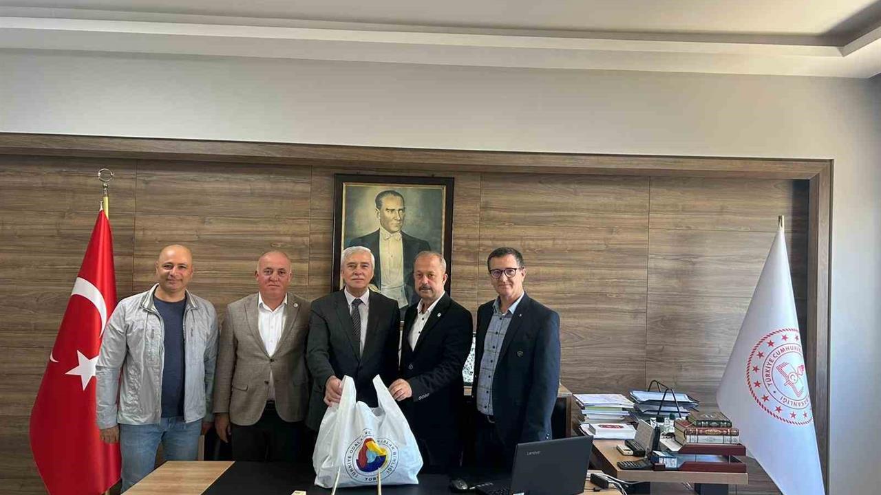 Bursa'da 200 Öğrenciye Giyim Desteği Sağlandı