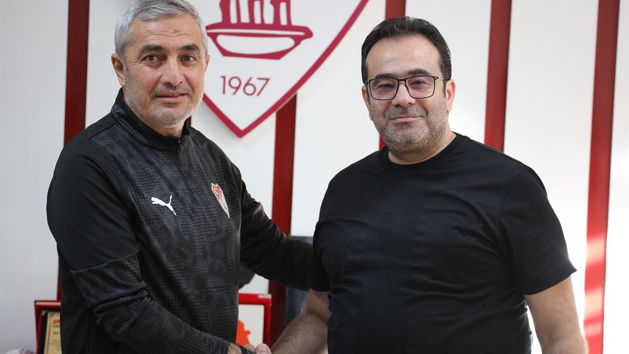Elazığspor'da Mustafa Sarıgül Dönemi Başladı