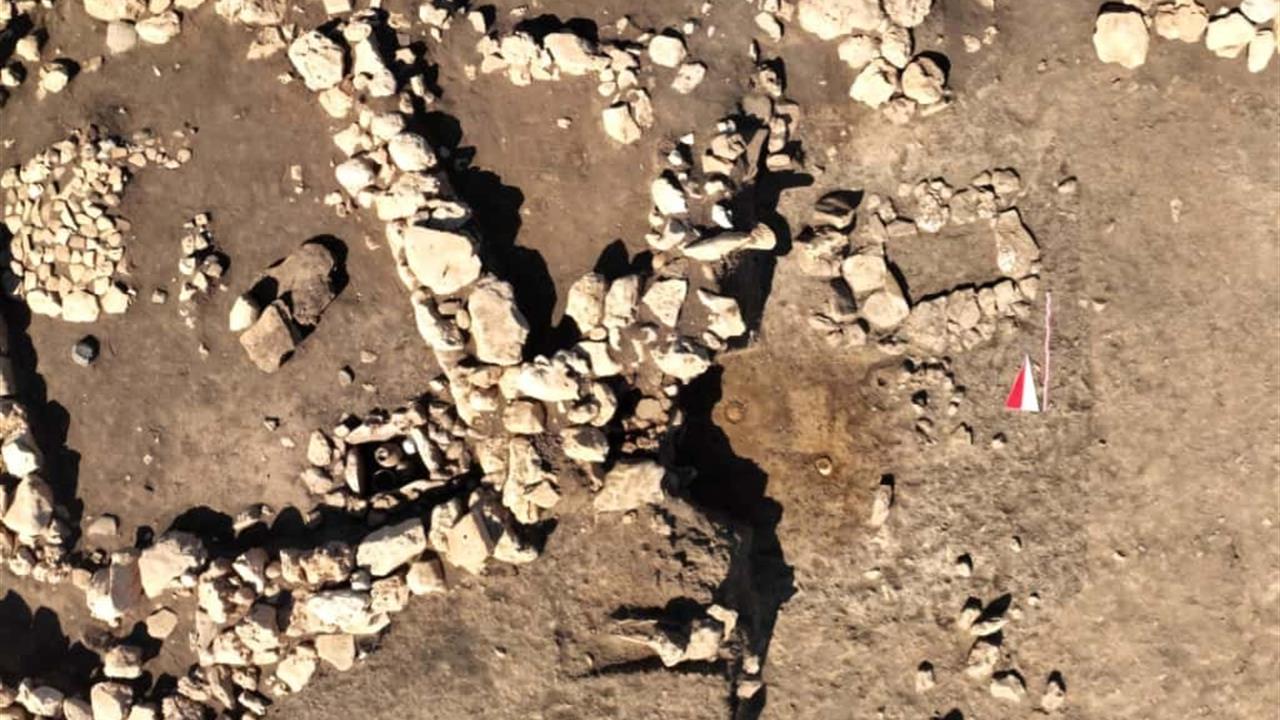 Diyarbakır'da Çayönü Tepesi'nde 8 Mezar Bulundu