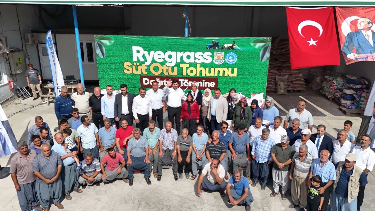 Tarsus’ta Üreticilere %50 Hibe Destekli Tohum Dağıtımı