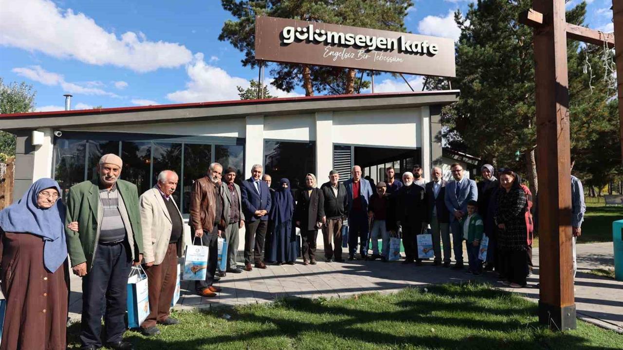 Erzurum'da Yaşlılara Özel Etkinlik Düzenlendi