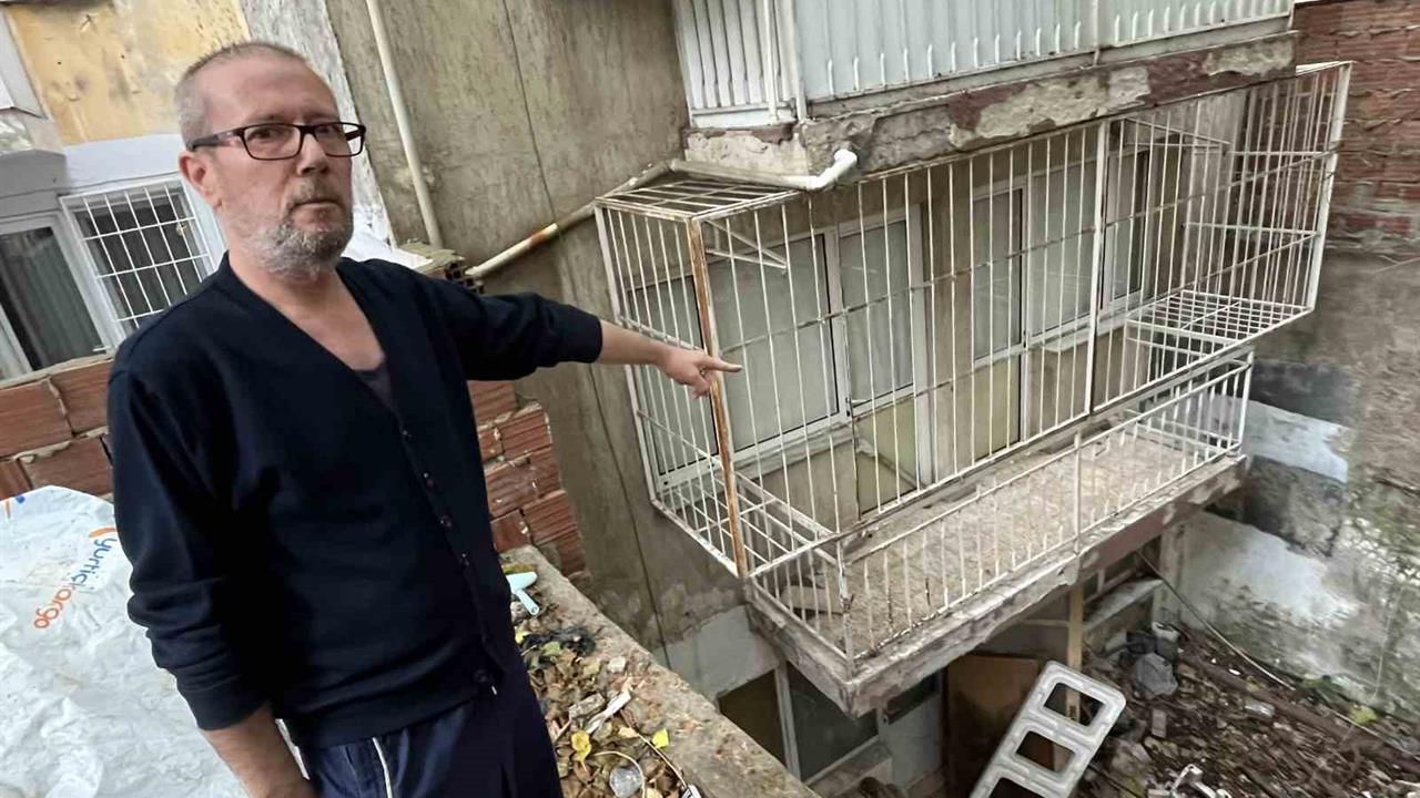 İzmir'de Çöp Ev Krizi: Apartman Sakinleri İsyan Etti