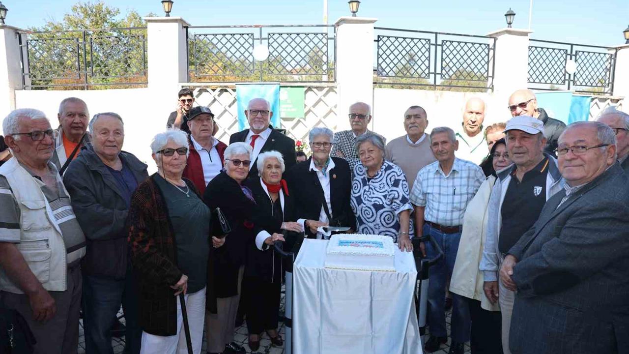 Nilüfer’de Yaşlılar Günü Coşkuyla Kutlandı