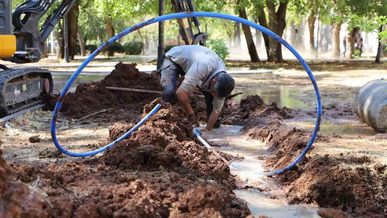Diyarbakır'da Sur Dipleri Güzelleştiriliyor