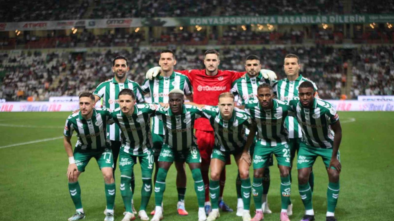 Konyaspor'u Bekleyen Yoğun Fikstür: 5 Maç 15 Günde