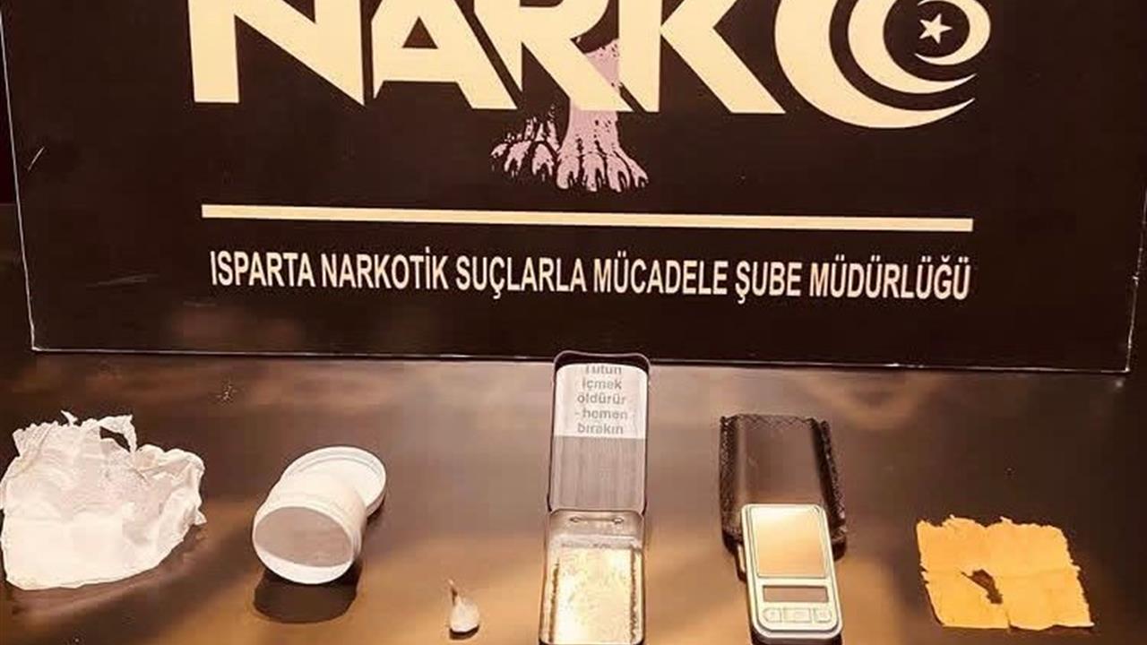 Isparta'da Uyuşturucu Operasyonu: 5 Gözaltı
