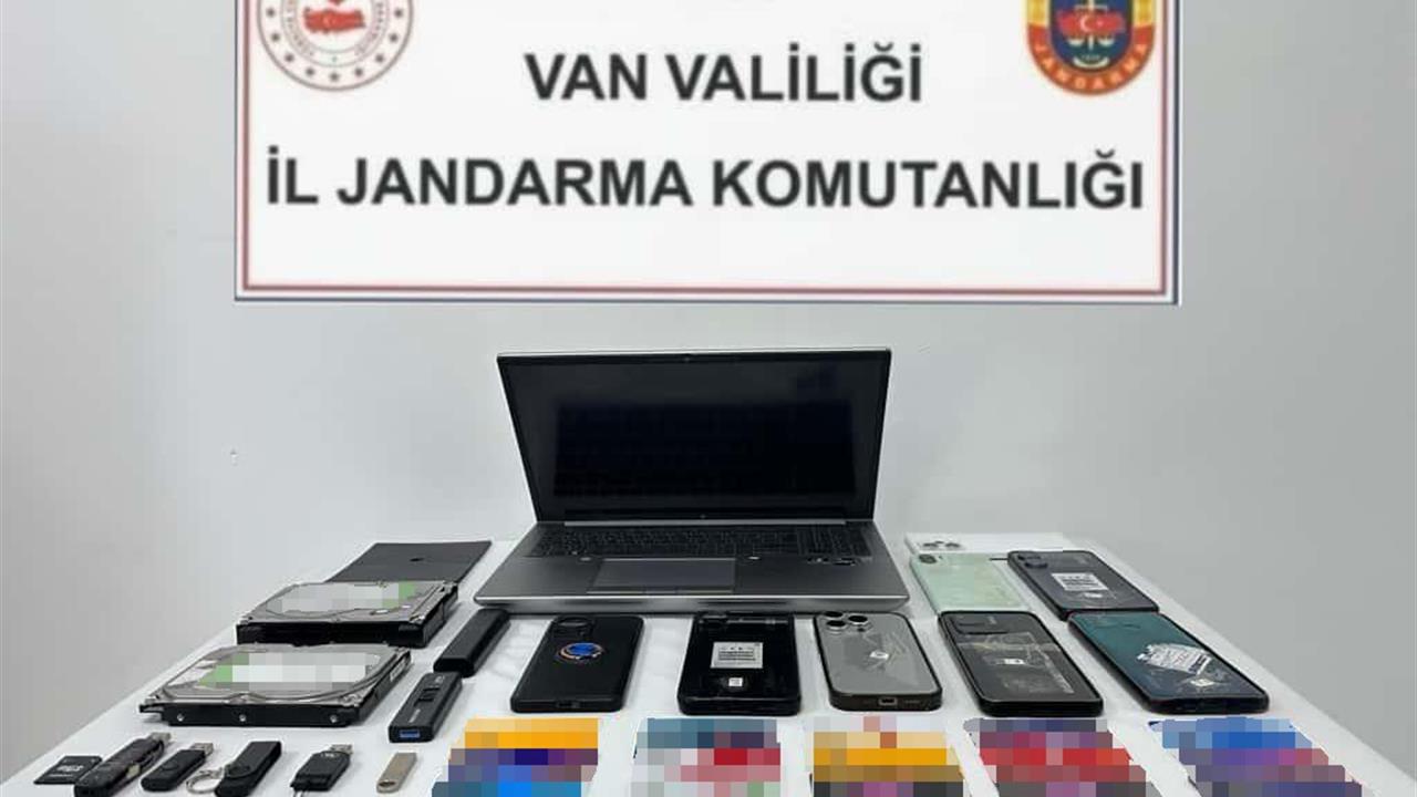 Van'da Nitelikli Dolandırıcılık Operasyonu: 9 Gözaltı
