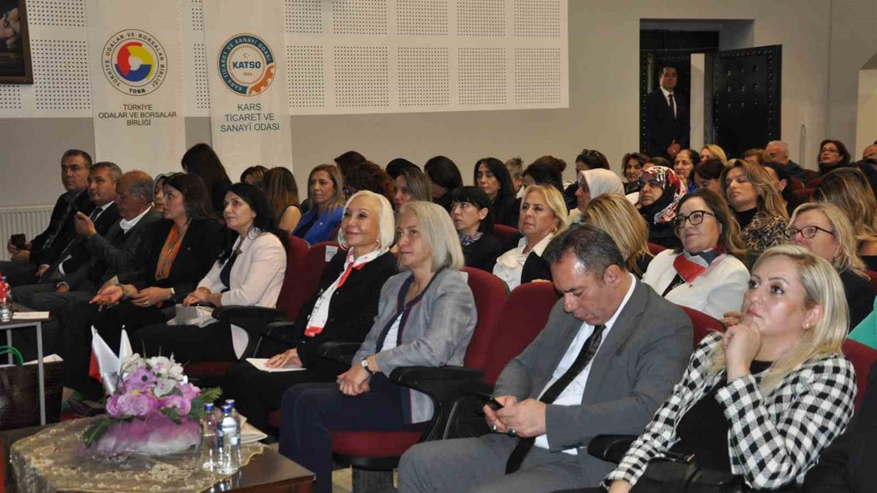 Kars'ta Kadın Girişimciler Zirvesi Gerçekleşti