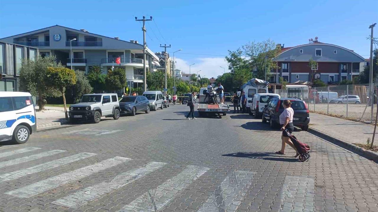 Marmaris'te Motosikletli Saldırı: 1 Yaralı
