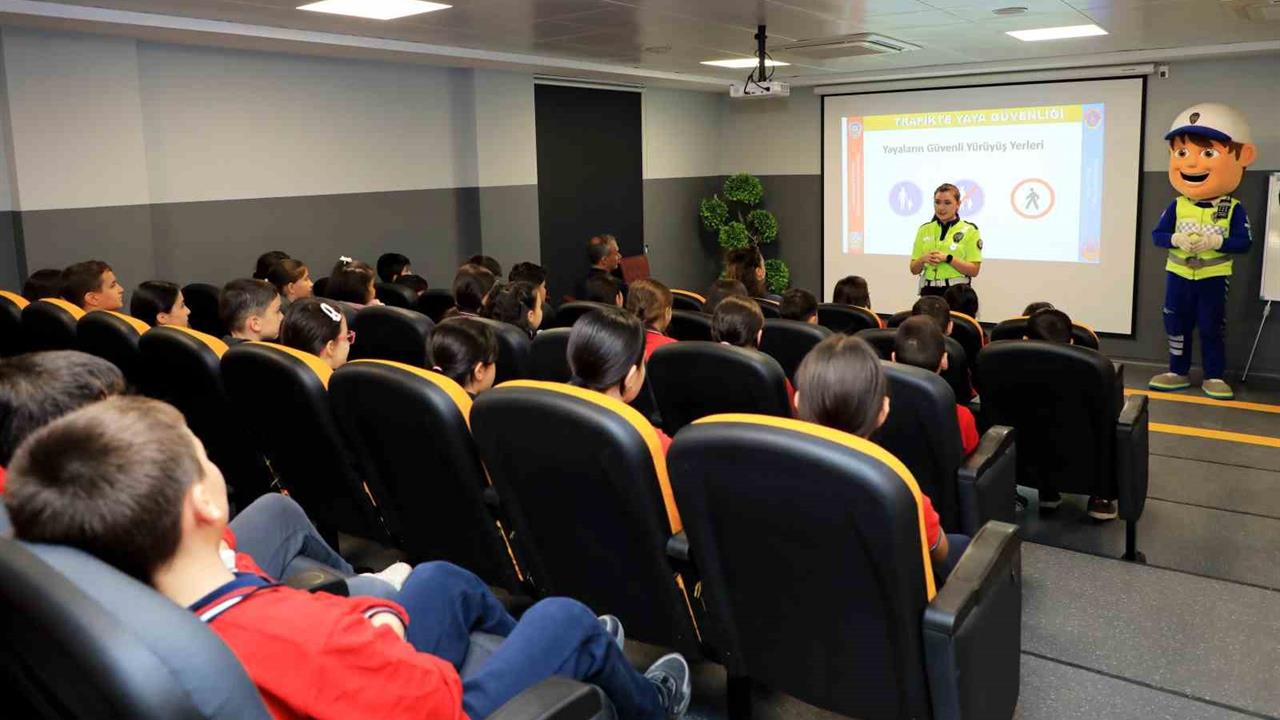 Karatay'da 16 Bin Öğrenci Trafik ve Doğa Eğitimi Alacak