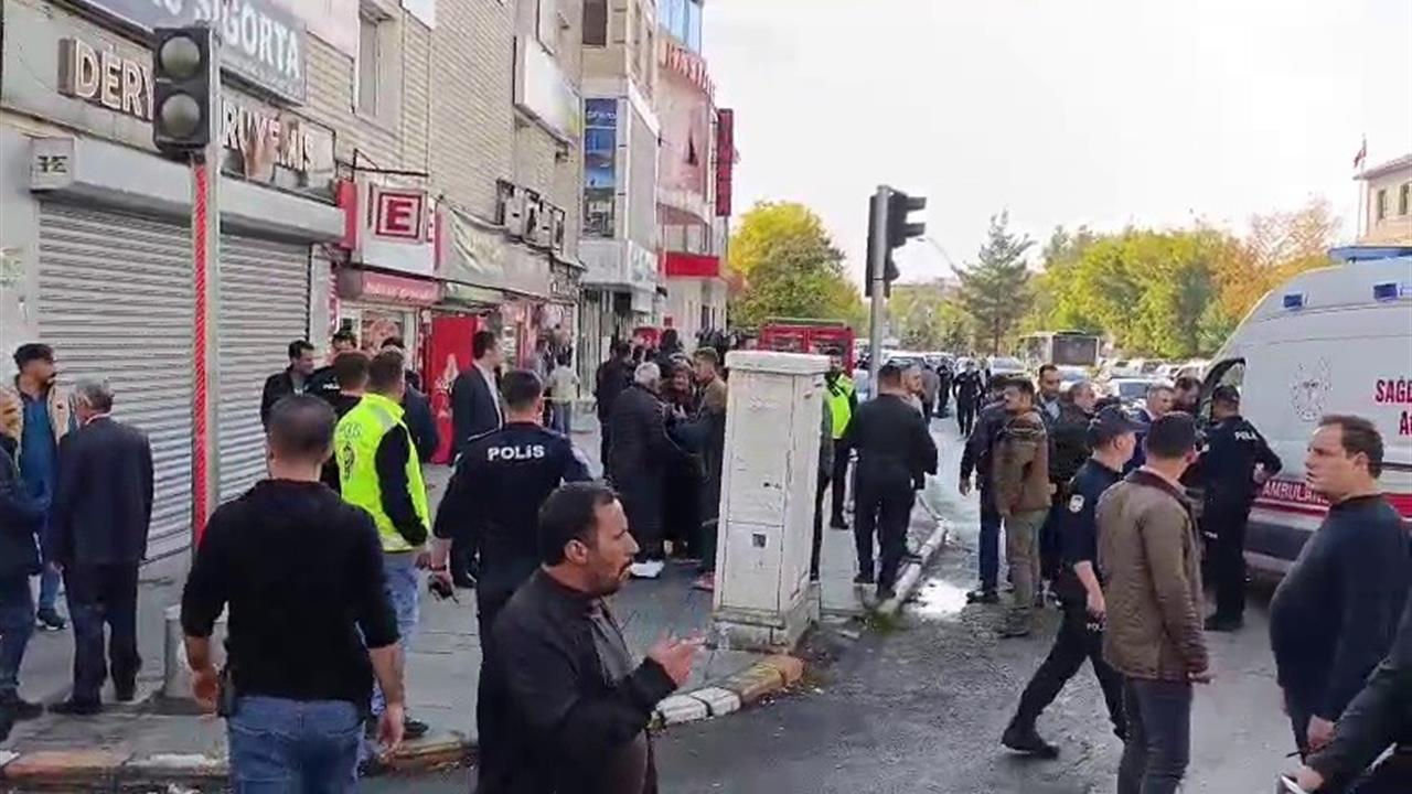 Ağrı'da Silahlı Kavga: 4 Kişi Yaralandı