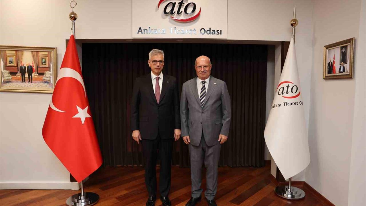 Ankara'da Z-İnovasyon Zirvesi: Bakan Memişoğlu Gençlerle Buluştu