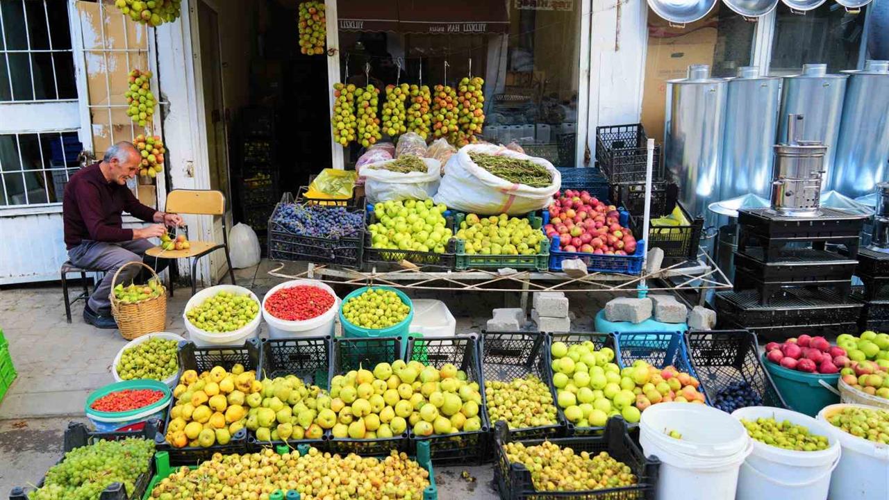Muş’ta Güz Armutları 3 Ay Taze Kalıyor