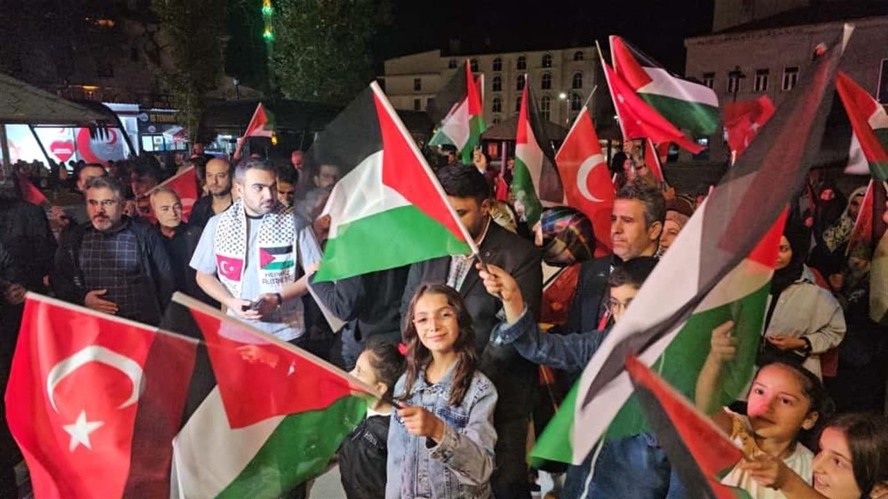 Elazığ'da Sumud Filosu'na Tepki Gösterildi