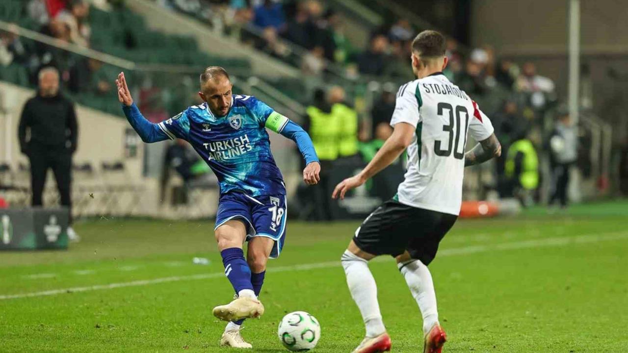 Samsunspor, Legia Varşova'yı Deplasmanda Mağlup Etti