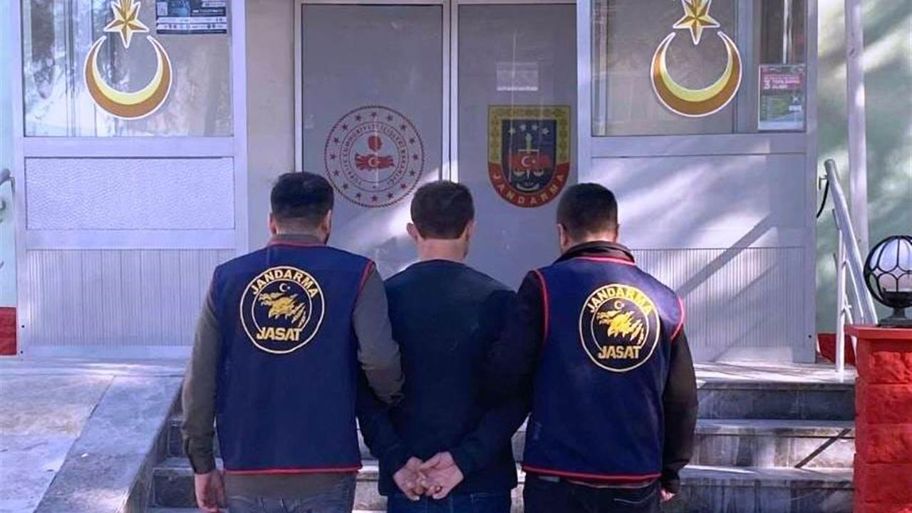 Kütahya'da 11 Yıl Hapis Cezasıyla Aranan Şahıs Yakalandı
