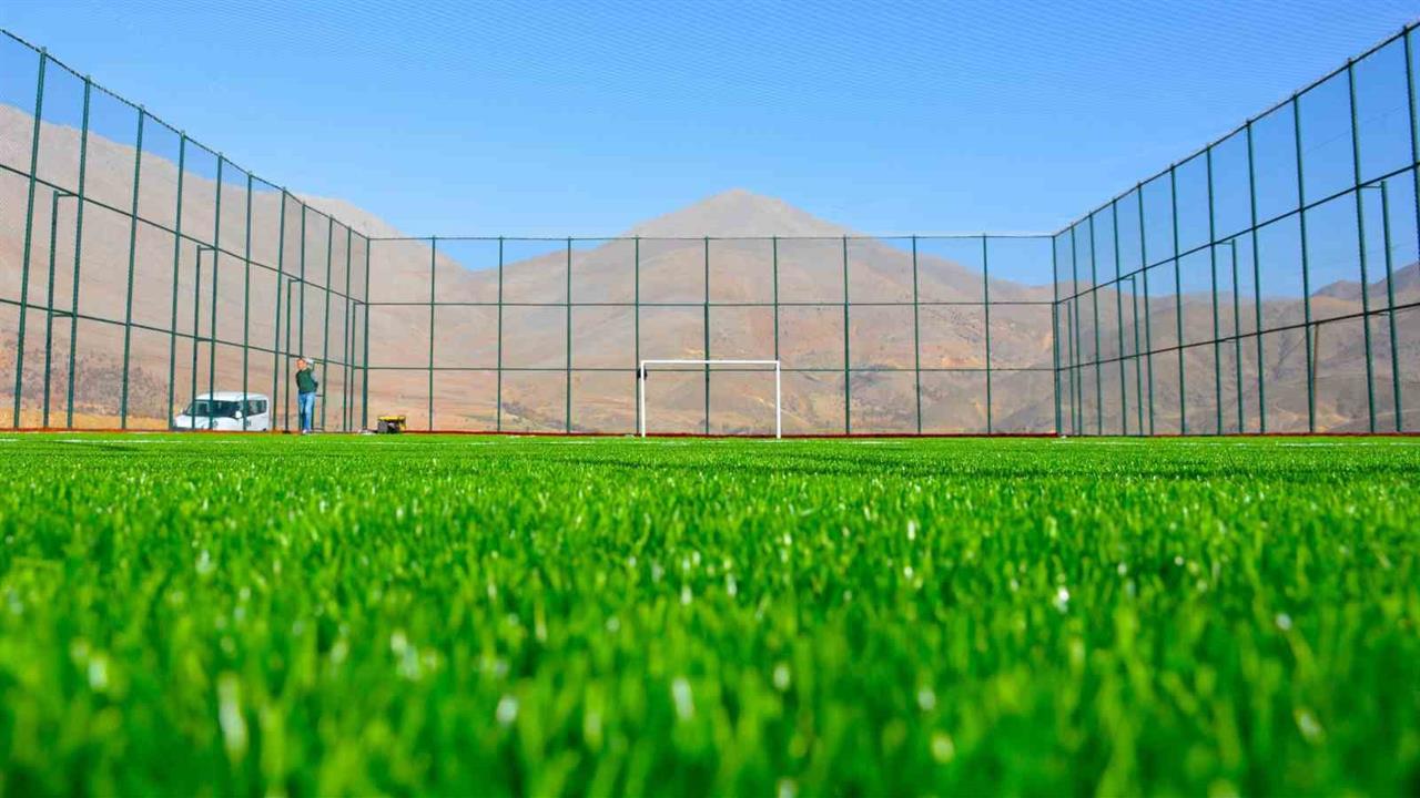 Kahramanmaraş’ta 35 Yeni Sentetik Saha Projesi Başlıyor