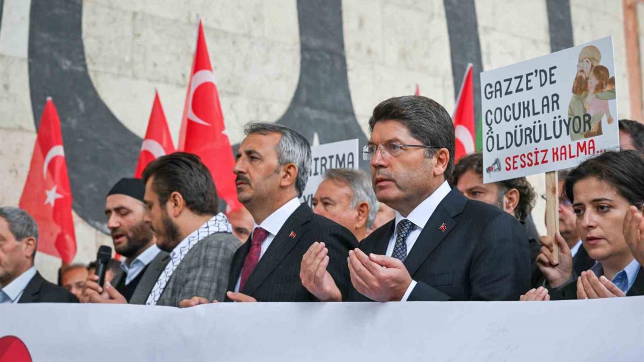 Edirne'de Bakan Tunç: "65 Binden Fazla Filistinli Şehit Edildi"