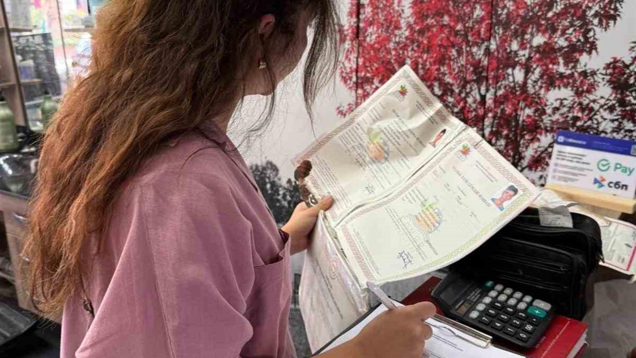 Kemer'de Berber ve Güzellik Salonlarına Hijyen Denetimi