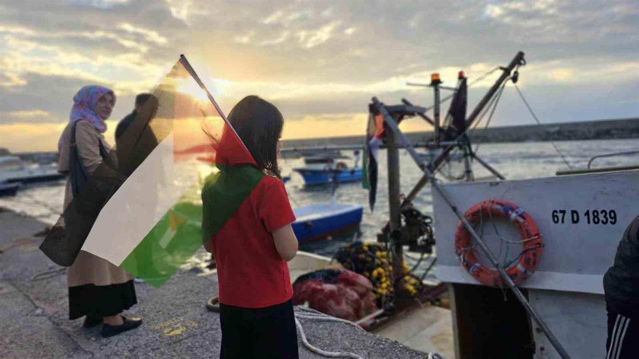 Zonguldak'tan Sumud Filosu'na Destek Gösterisi