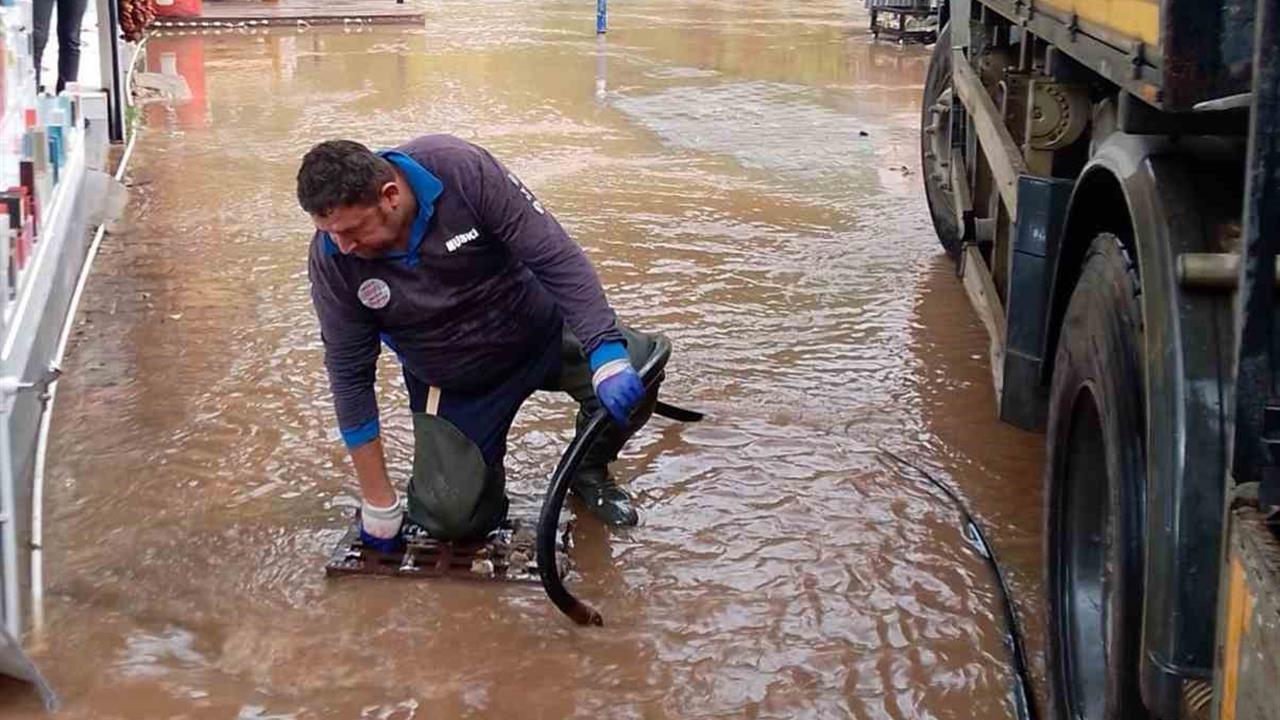 Muğla'da Yağmur Teyakkuzu: MUSKİ Ekipleri Görevde