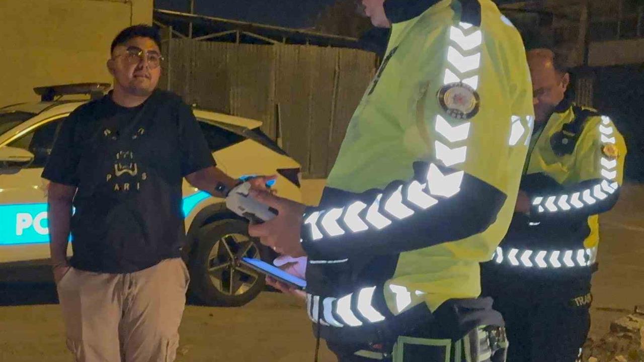 Kayseri'de Plakasız Araçla Dur İhtarına Uymayan Sürücüye Ceza Kesildi