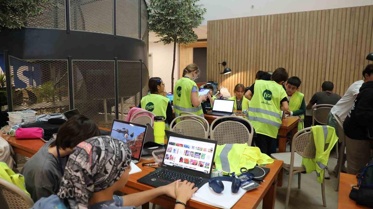 İstanbul'da NASA Space Apps Challenge Başladı