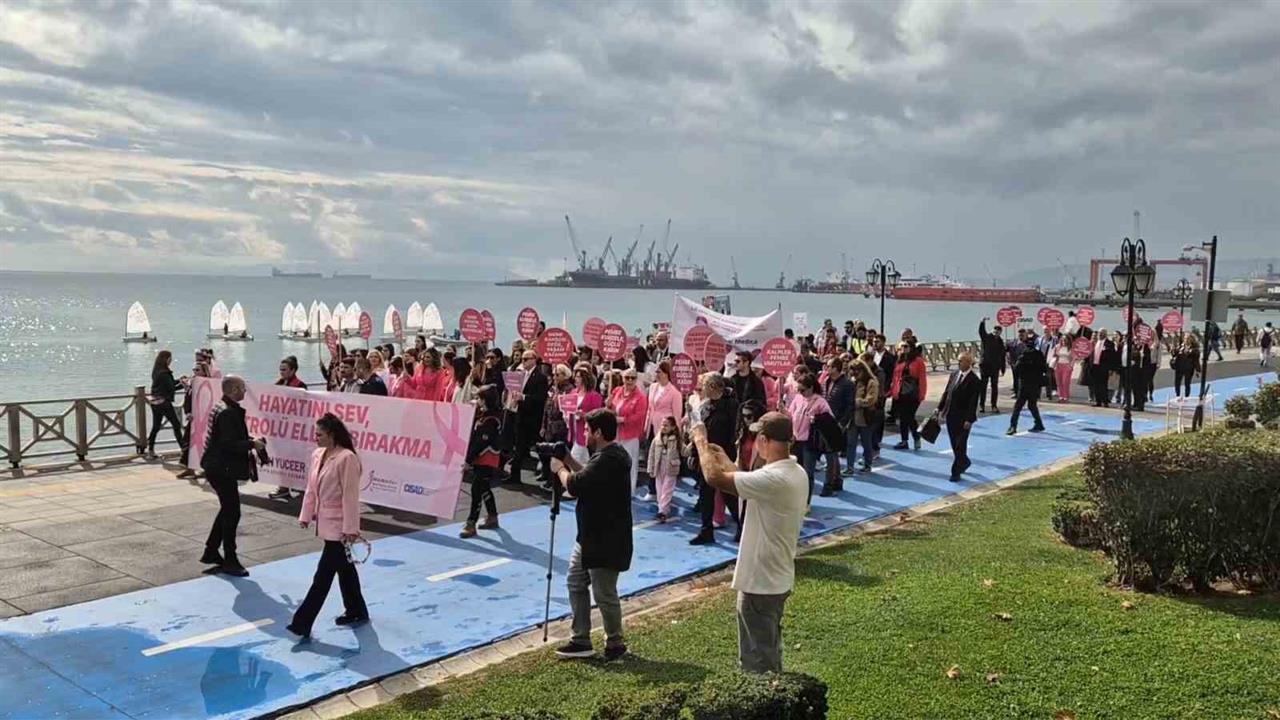 Tekirdağ'da Meme Kanseri Farkındalığı: Gençlere Uyarı