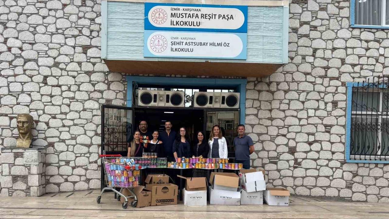 İzmir'de Öğrencilerden Hayvanlara Anlamlı Destek