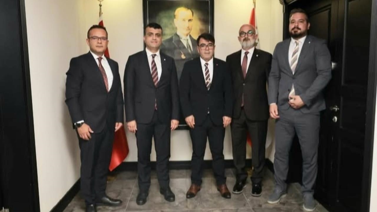 Emniyet Müdürü Yılmaz'a, Özdemir, Koç, Yıldırım, Cengiz ve Dost'tan " Hayırlı Olsun " Ziyareti
