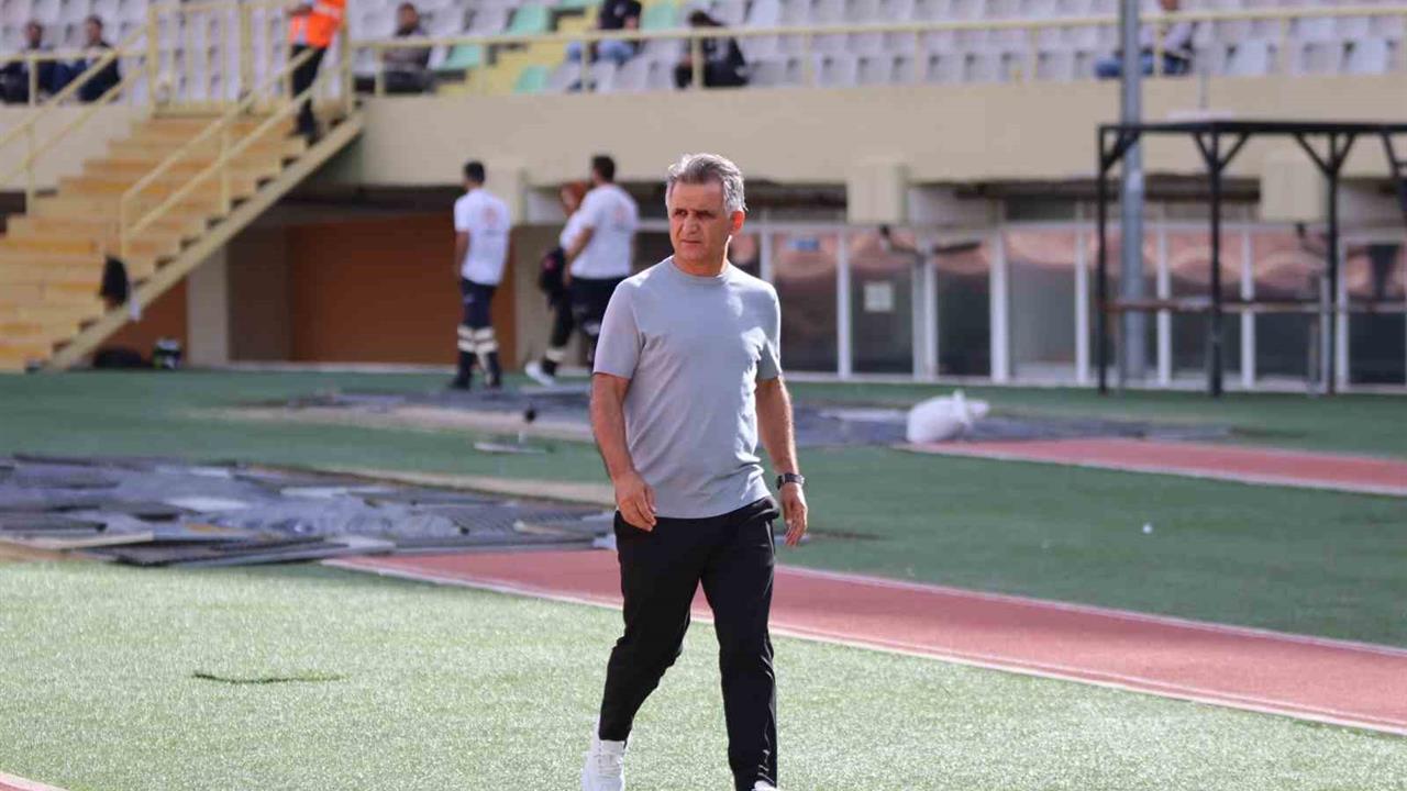 İzmir'de Golsüz Beraberlik: Karşıyaka - Eskişehir Anadolu