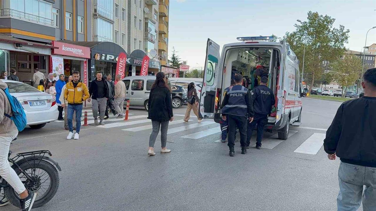 Seydişehir'de Bisiklet ve Motosiklet Çarpıştı: 2 Yaralı