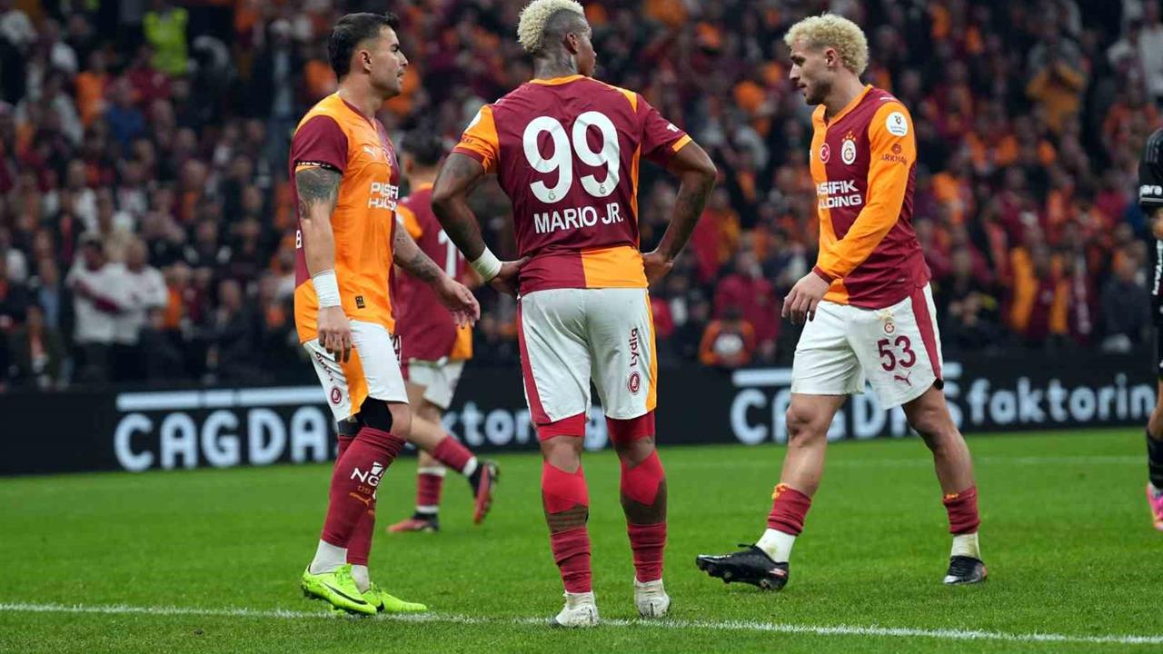 Galatasaray Puan Kaybı Yaşadı: Beşiktaş ile Beraberlik