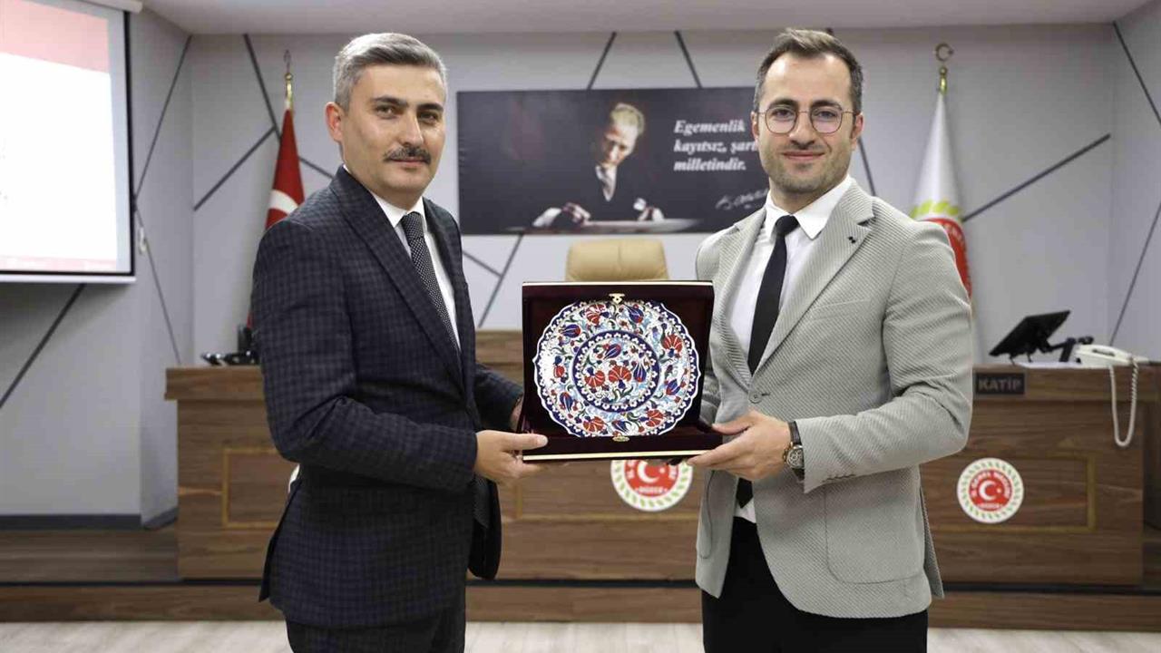 Düzce'de İhale Mevzuatı Eğitimi Verildi