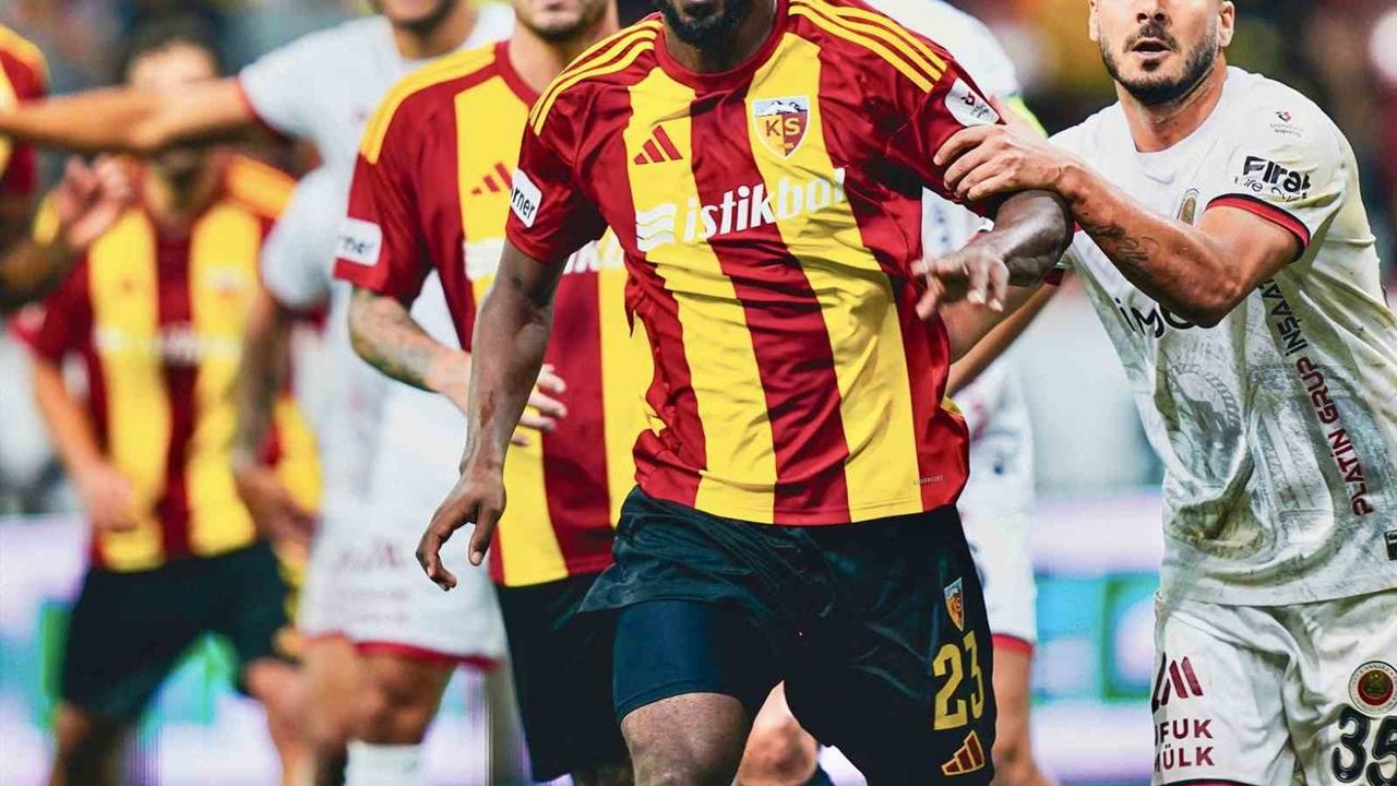 Kayserispor Ligde Galibiyetsiz Kaldı: İki Farklı Skorla Mücadele Etti
